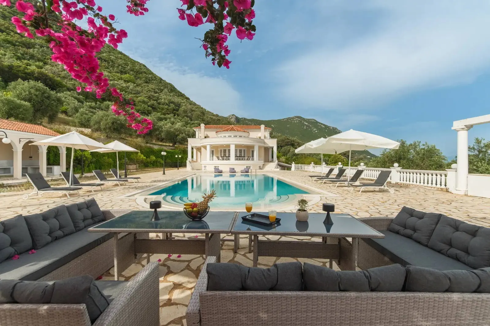 A rare luxury estate in the heart of Corfu