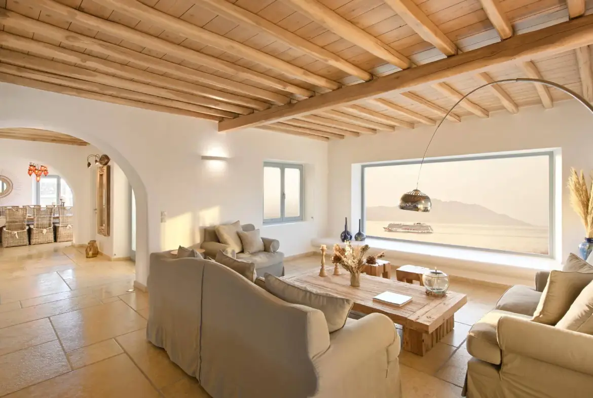Luxury Estate with Panoramic Views of Mykonos Town