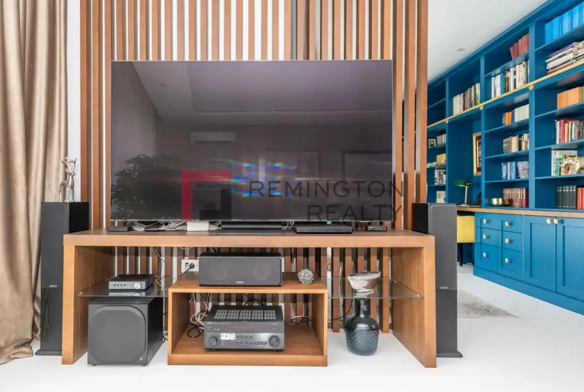 Premium Design, Technology & Comfort