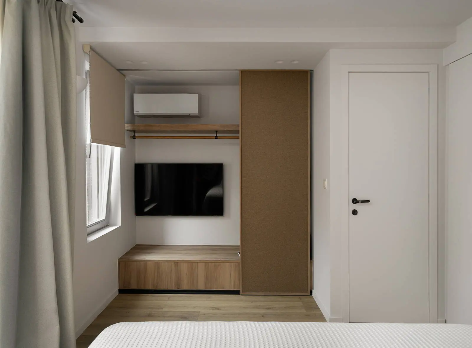 bh-d73c4cd429d7 High quality design villa with beach access