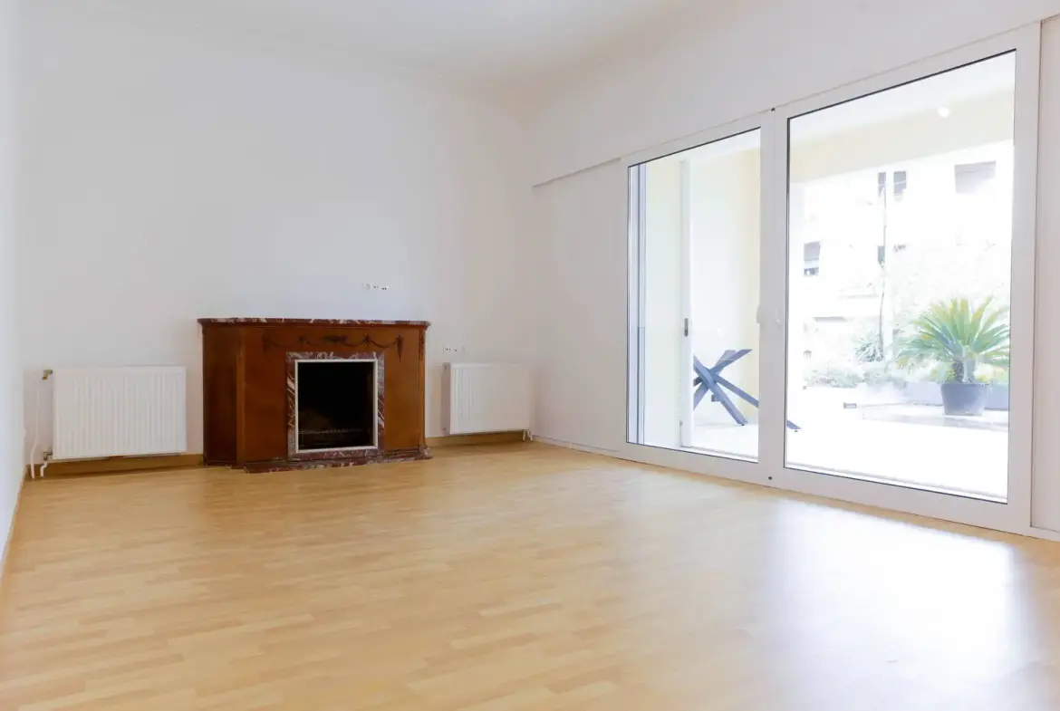 Duplex house with garden and garage in Palaio Psychiko