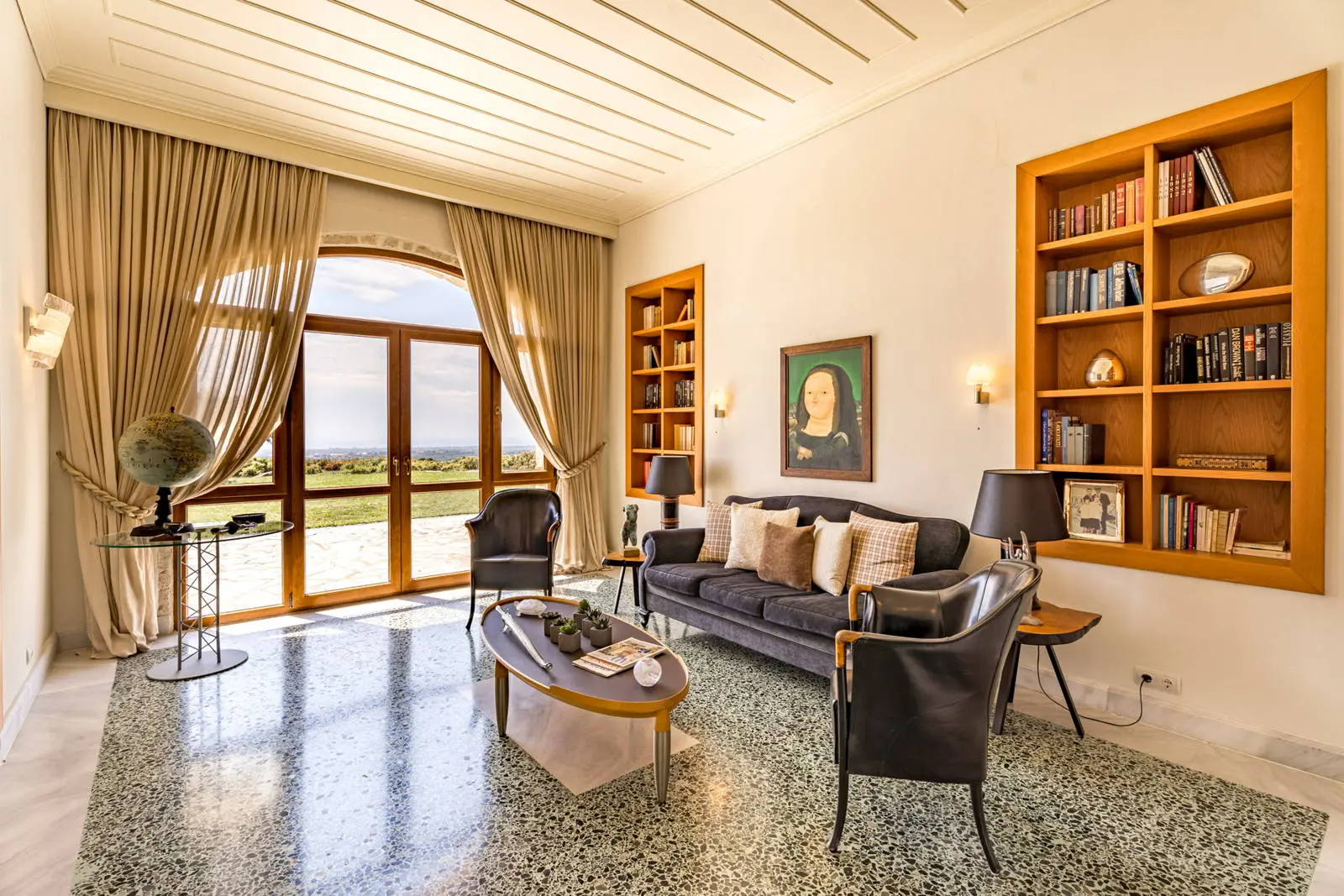 Unique estate only 35km from the center of Thessaloniki