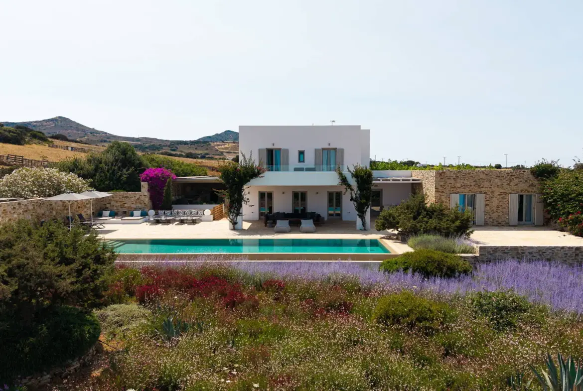 Under construction, luxurious villa with panoramic sea views in Paros