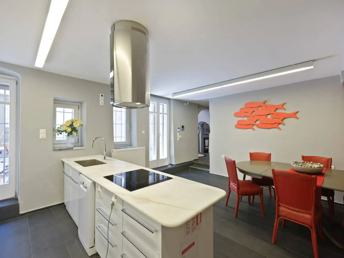 Timeless and luxury house in Plaka