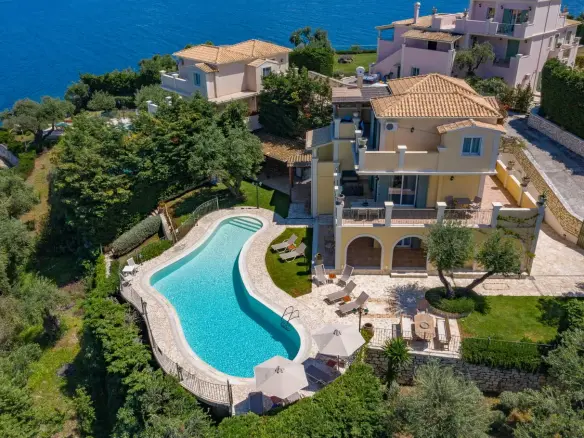Luxury 3-villa estate with sea views & pool in Kassiopi, North Corfu