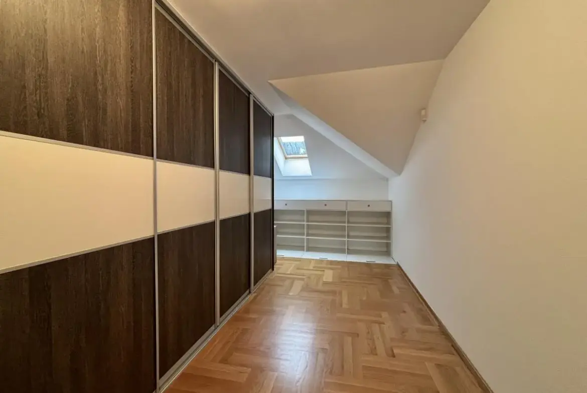 Senjak – an elegant 4-bedroom apartment
