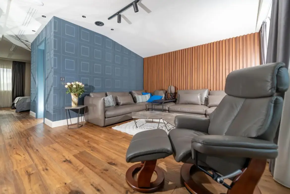 Penthouse in the Diplomatic Quarter with Panoramic Views
