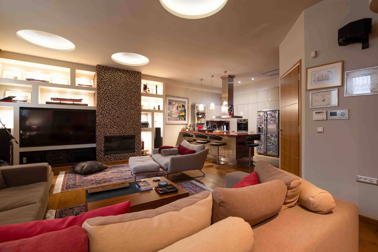 bh-de2325edf439 Prestigious 4-storey detached house