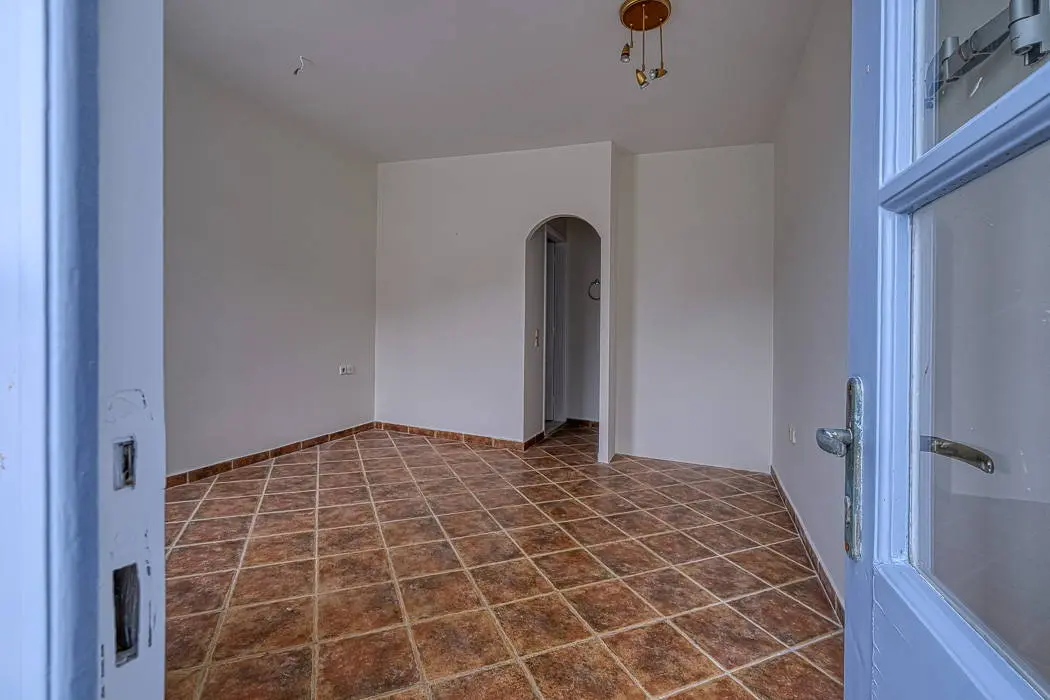 Iconic harbourfront – exclusive opportunity in Hydra