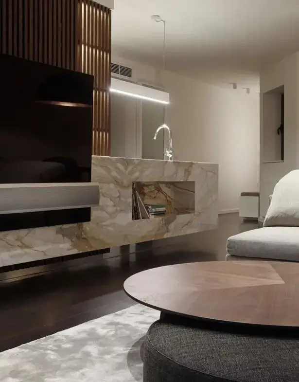 Luxury Apartment with Expansive Terrace – Banovo Brdo