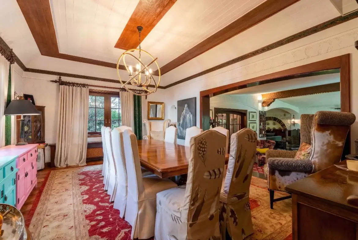 Distinguished residence in Filothei