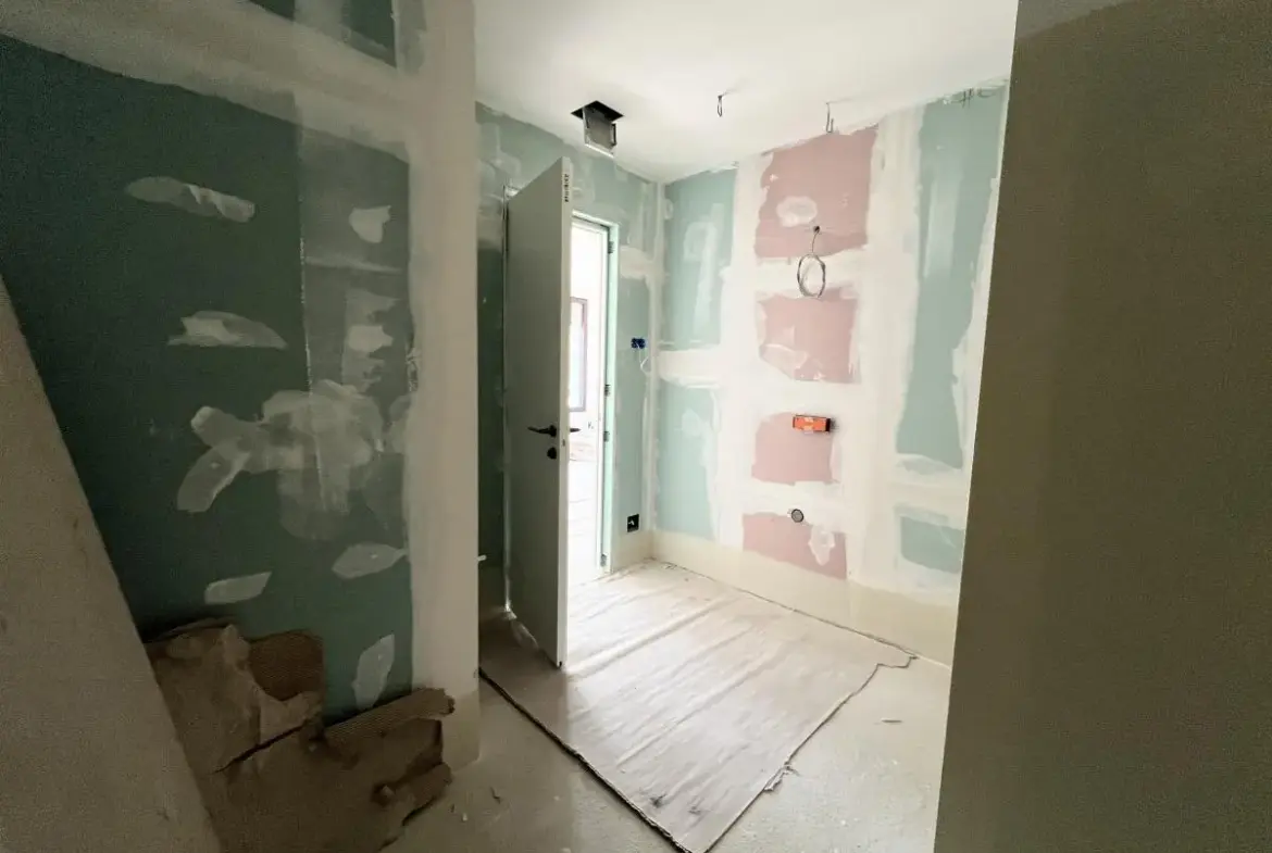 New development with 3 bedrooms and a private gym