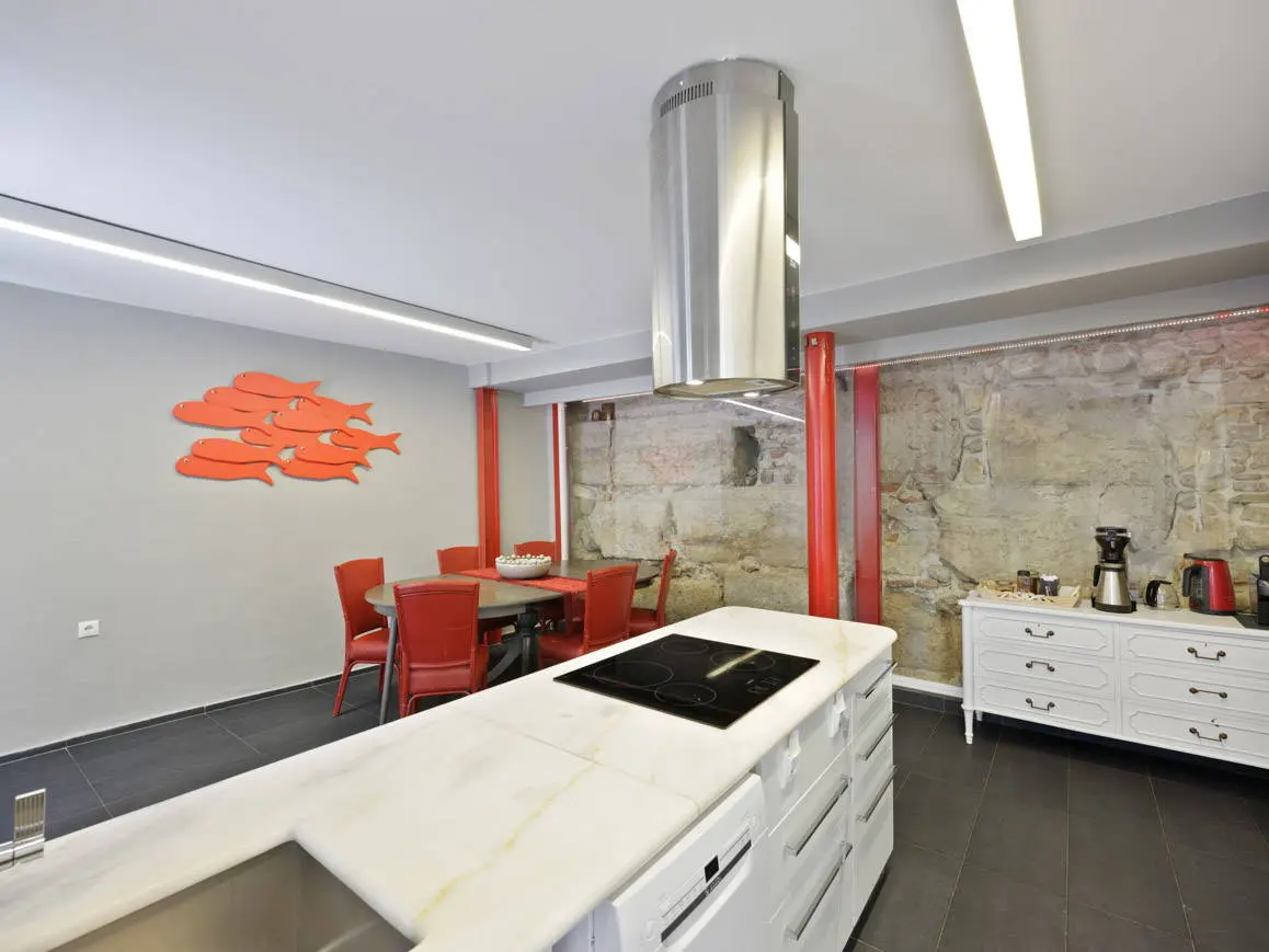 Timeless and luxury house in Plaka