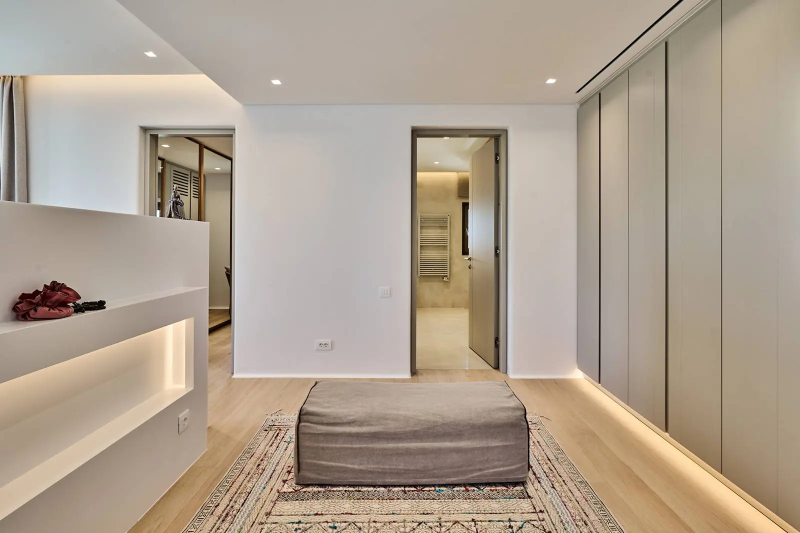 bh-e6551bf79ba5 Modern and spacious villa in Mykonos