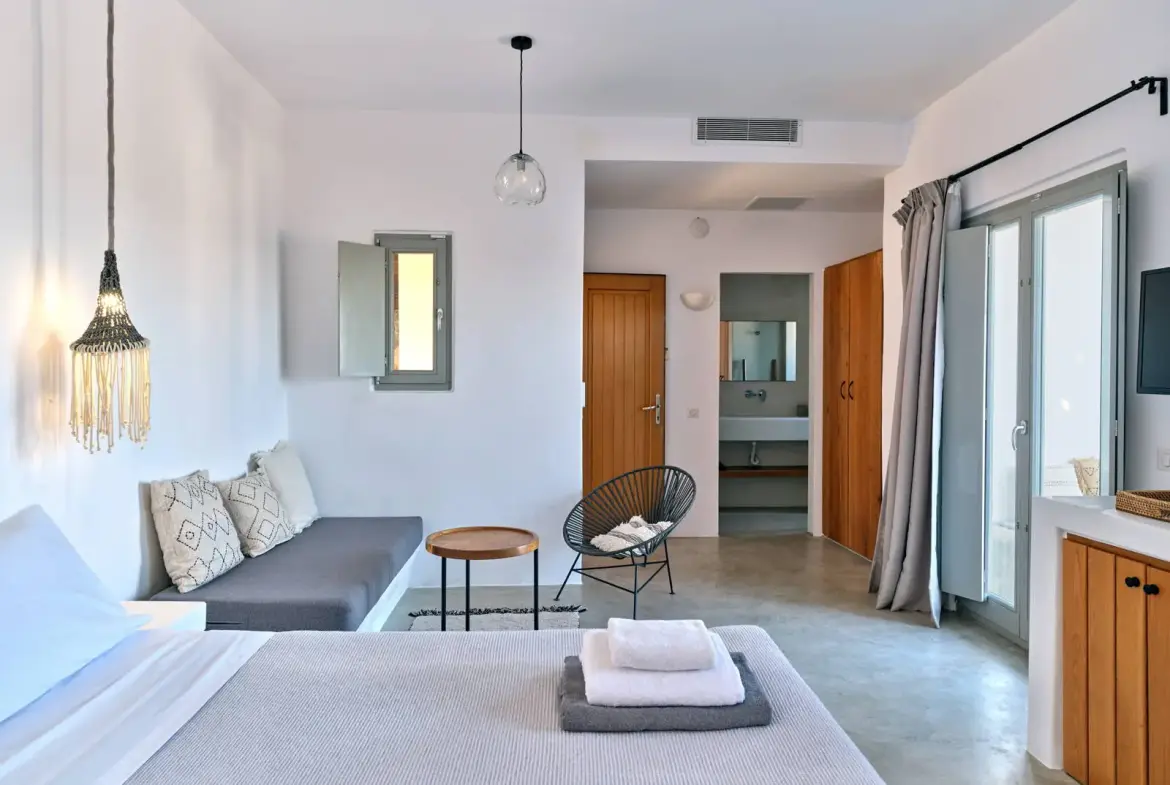 7 Bedroom Residence with unparalllel views in Mykonos