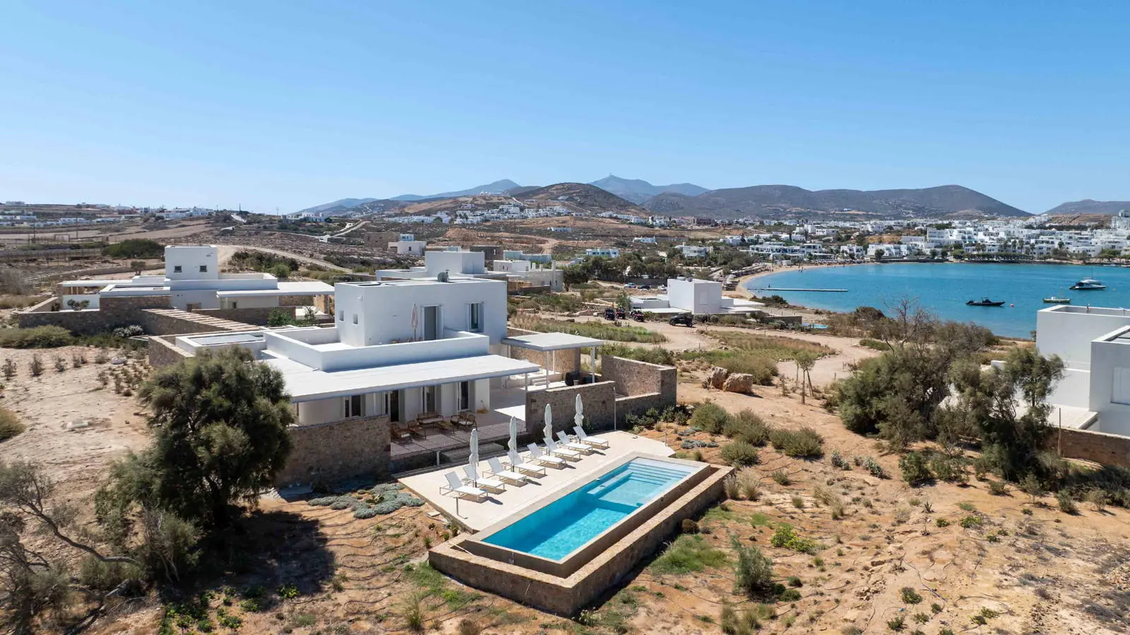 Luxurious New Seaside Villa in Agioi Anargyroi, Naoussa Paros
