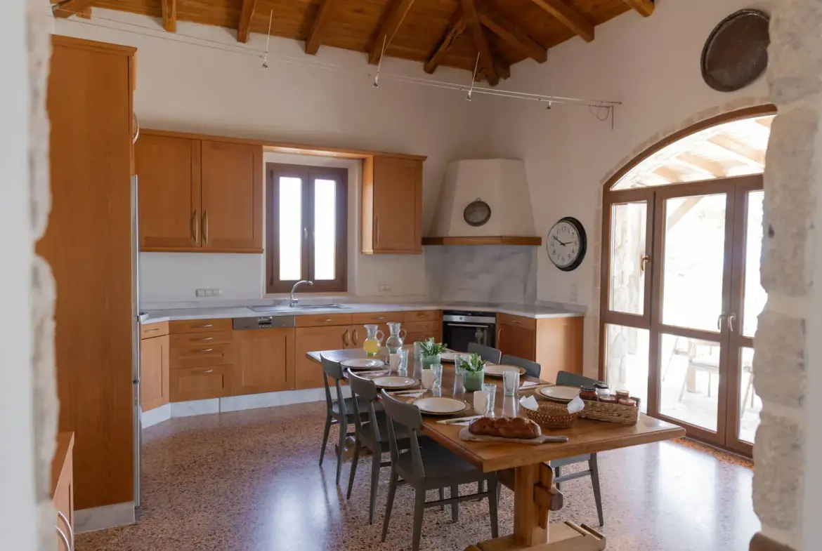 Unique estate only 35km from the center of Thessaloniki