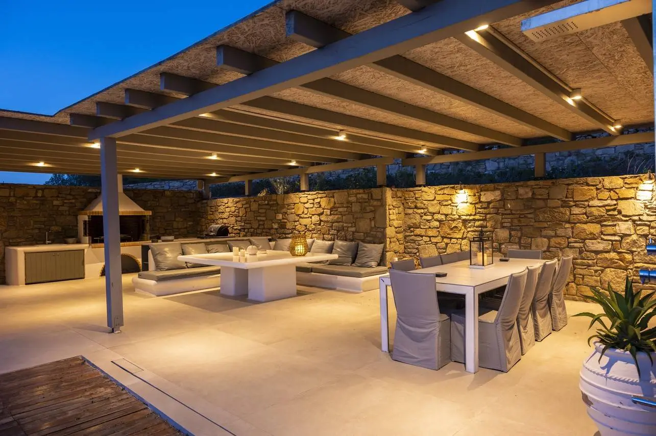 Luxurious villa overlooking the Aegean Sea, Mykonos