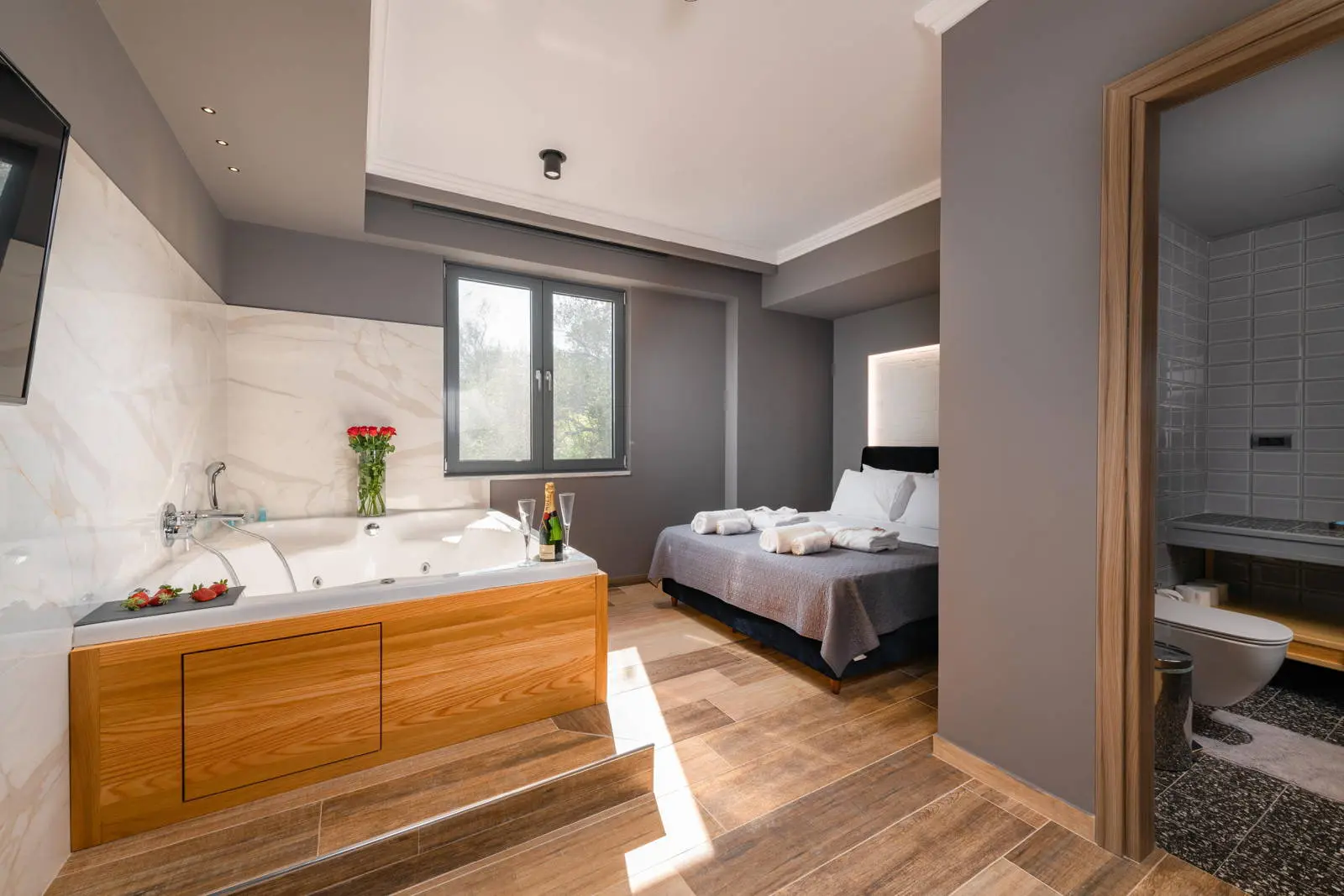 High-End villa with gym & jacuzzi in Corfu