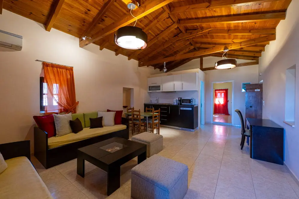 Traditional Stone Retreat in Kardamyli, Mani