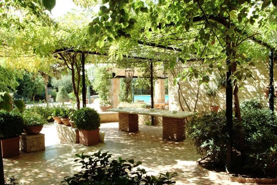 Stylish mansion comprising two residences & a large swimming pool in Nea Erythraia
