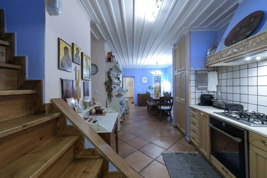 Historic house in Plaka with stunning courtyard and Acropolis view