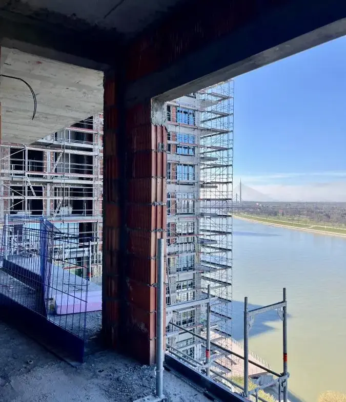 Four-bedroom apartment in BW Victoria with an unforgettable river view