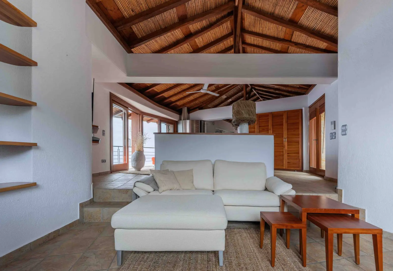 Seafront villa with spa and seafront maisonette with panoramic views in Pera Melana, Arcadia