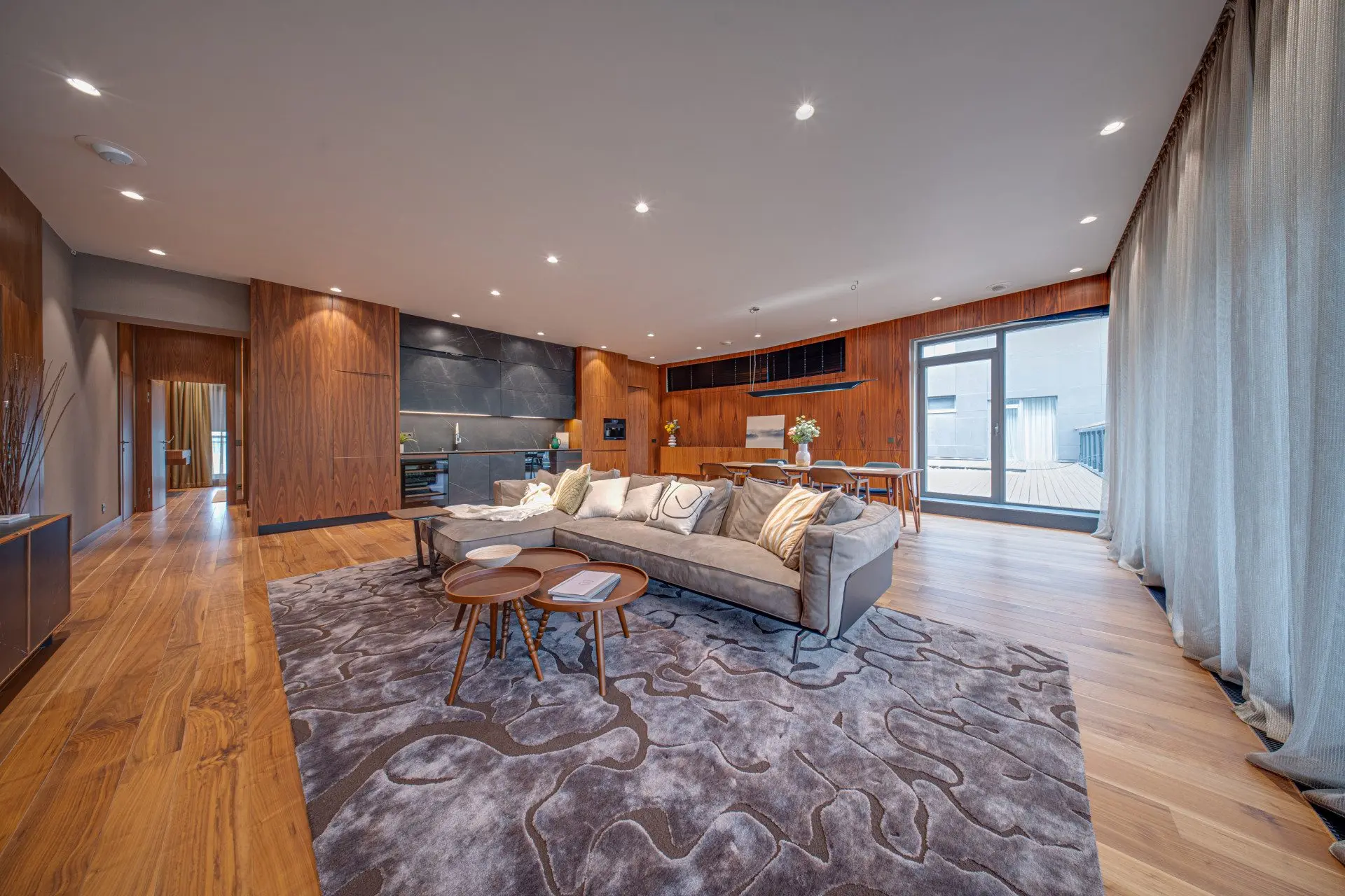 c060e37bf696d75e34e6191e2f403ddb Modern designer apartment on the shore of Lake Pancharevo