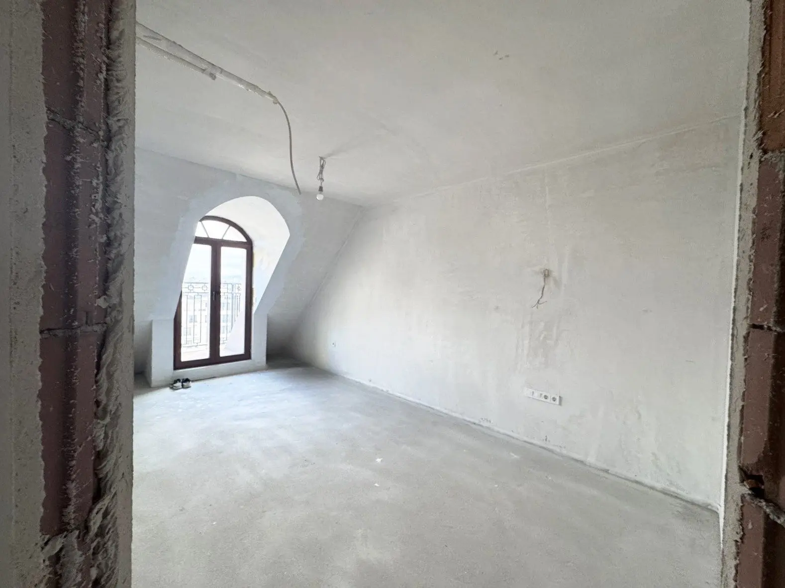 Three-bedroom apartment in a new luxury complex in Krastova vada