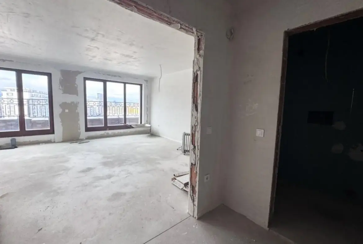 Three-bedroom apartment in a new luxury complex in Krastova vada