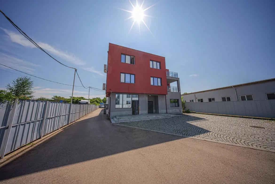 Mixed use office building in the village of Lozen for sale