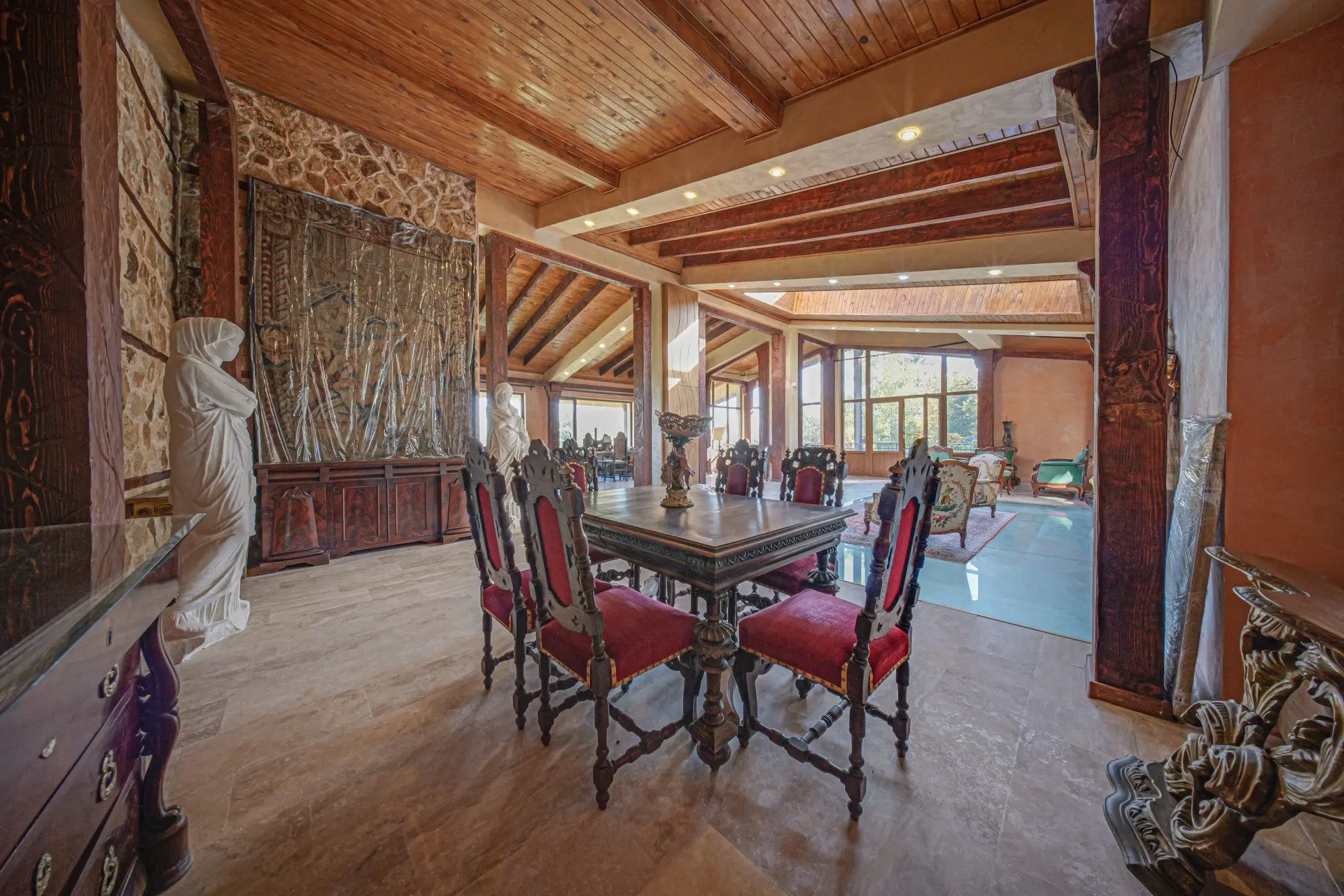 A representative house with a five-acre yard in a prestigious location in Dragalevtsi quarter