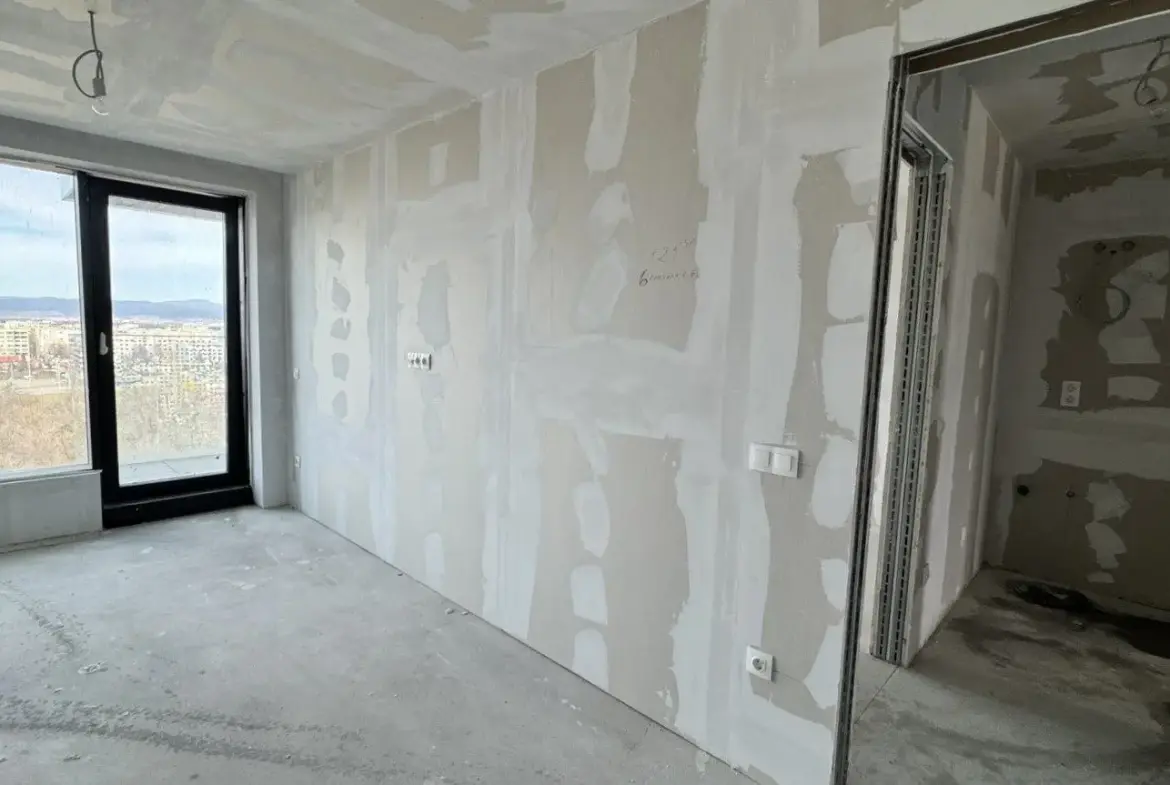 Two-bedroom apartment in a luxury complex near Zaimov Park