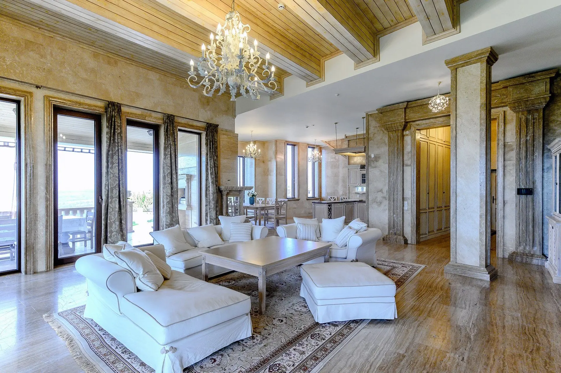 c5e3c22acbd3c78be3cbaf87283a1292 An exclusive residence with a pool near the Sunny Beach resort