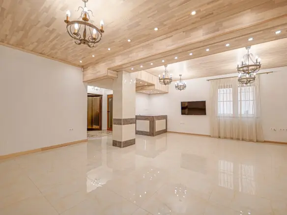 Fully renovated and partially furnished house in Oborishte for sale