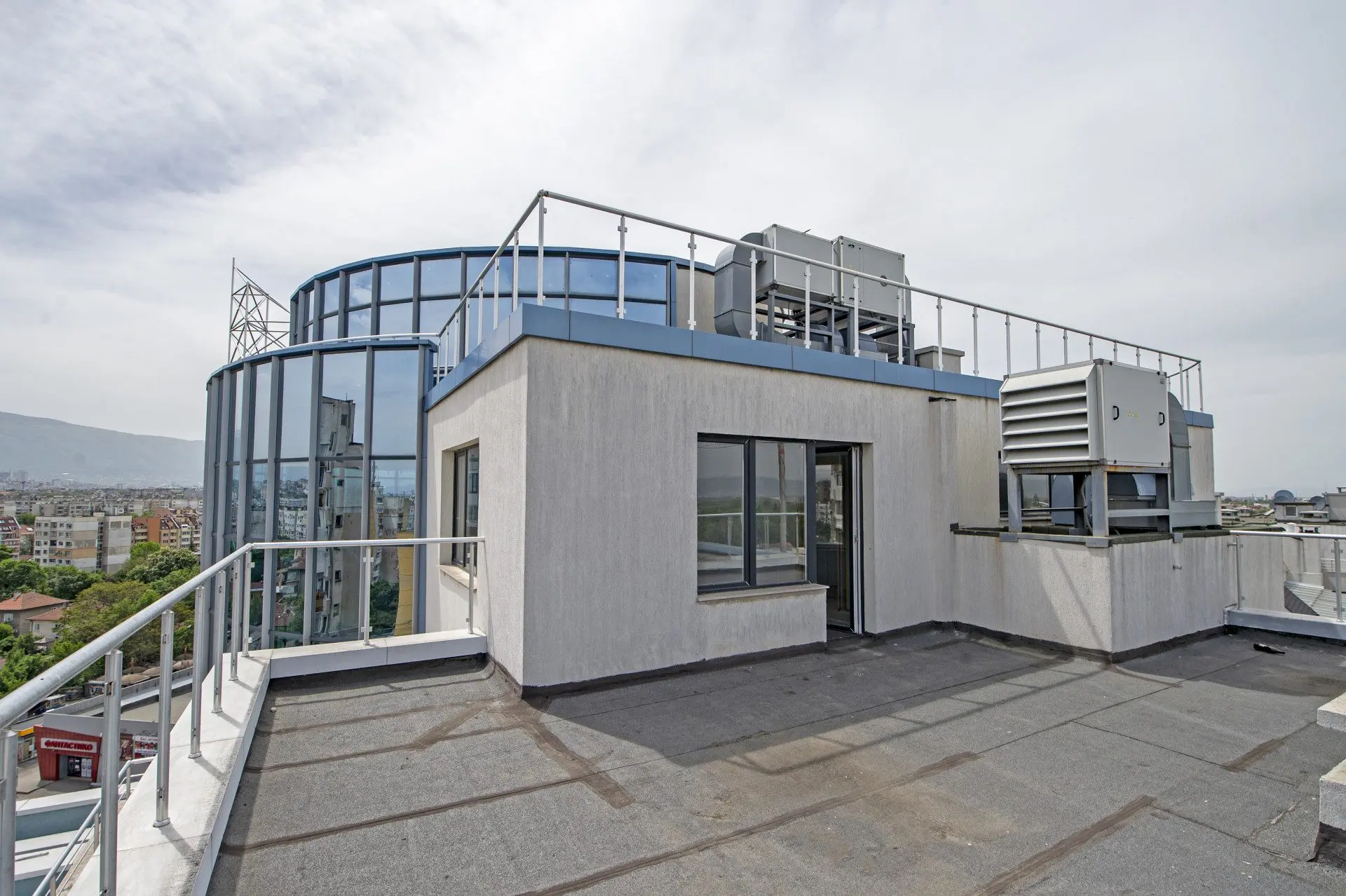 Spacious floor of a business building located in Hadji Dimitar district