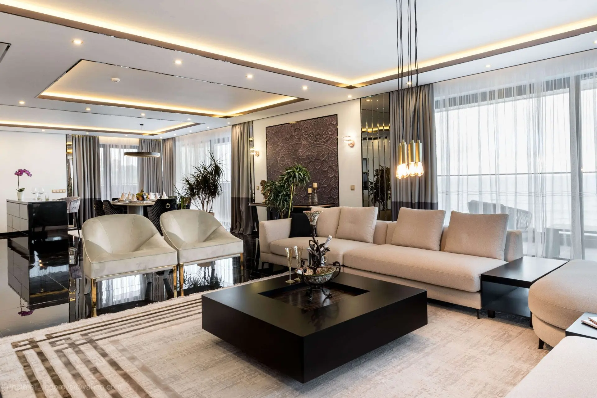 c7f09a1d3f4a9f9e013c344f3b8b99a4-1 Luxury apartment in a complex on the first line to the beach