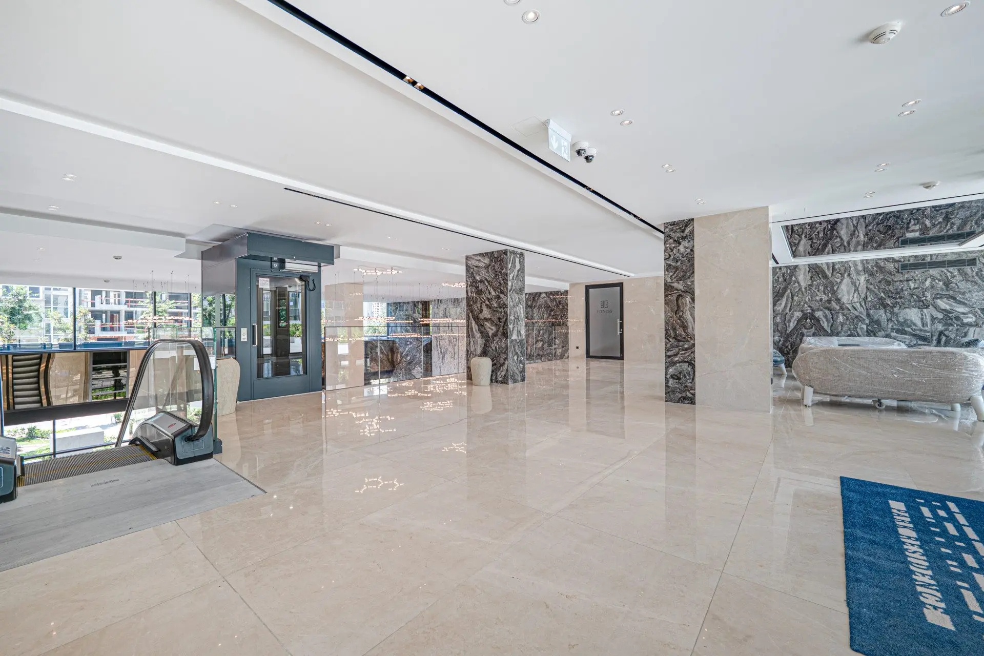 Two-bedroom apartment in a luxury complex near Zaimov Park