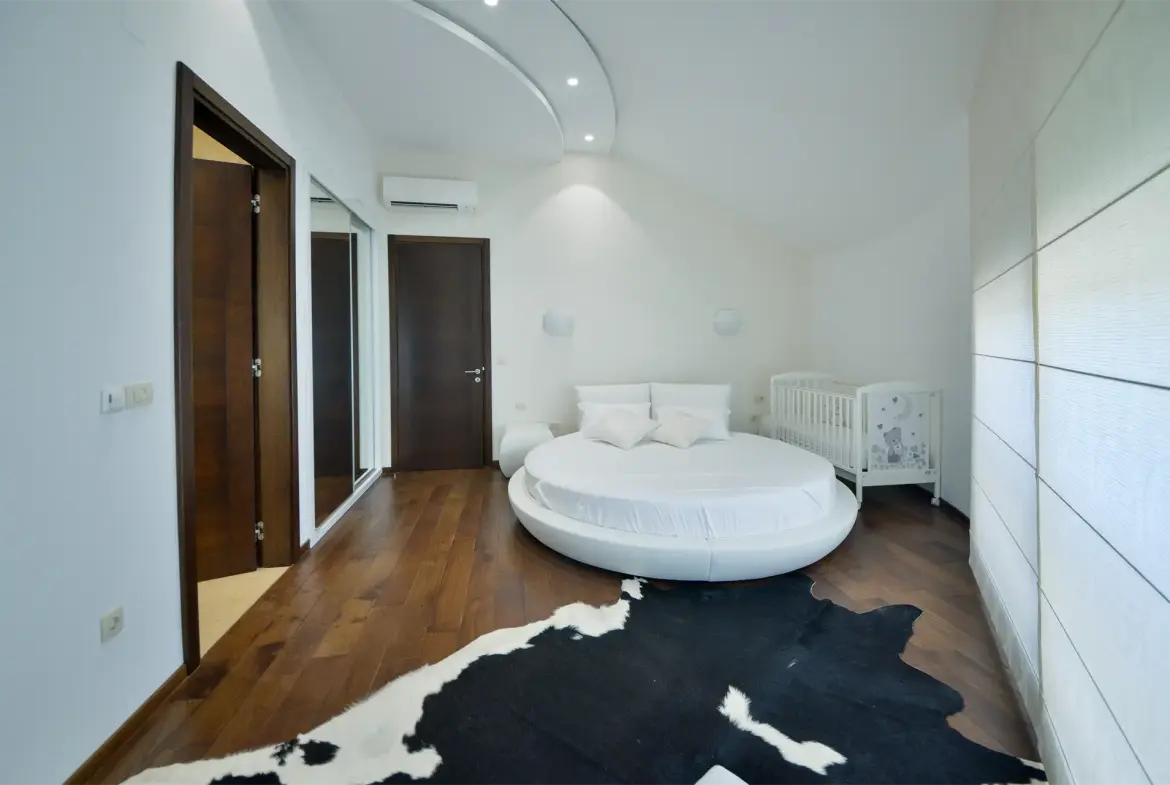 Modern three-bedroom apartment