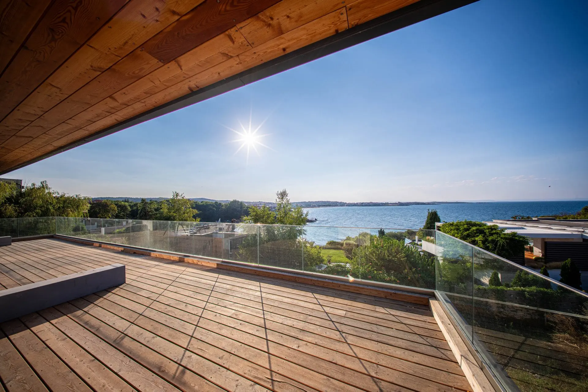 Remarkable modern house near Paradise Bay
