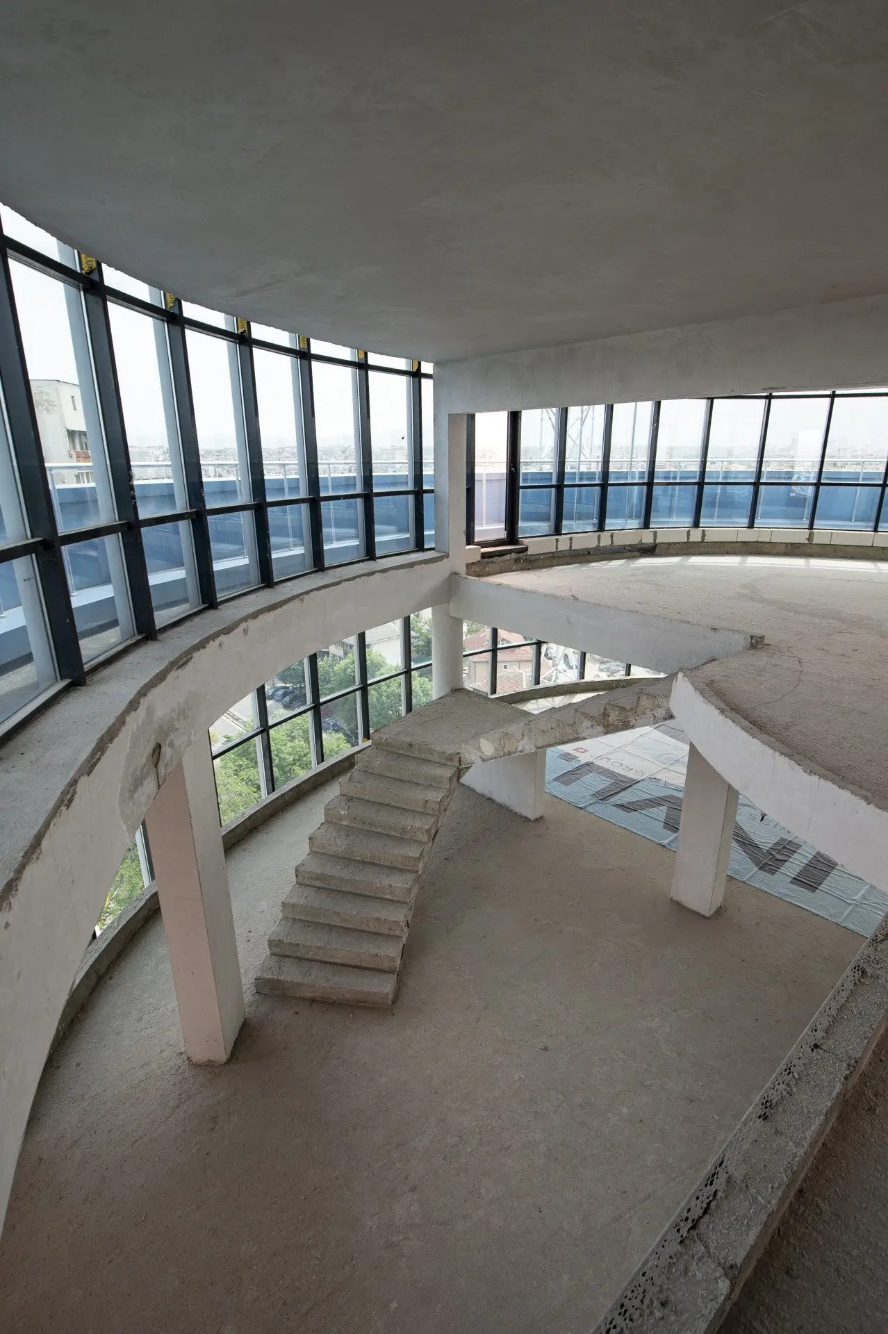 Spacious floor of a business building located in Hadji Dimitar district