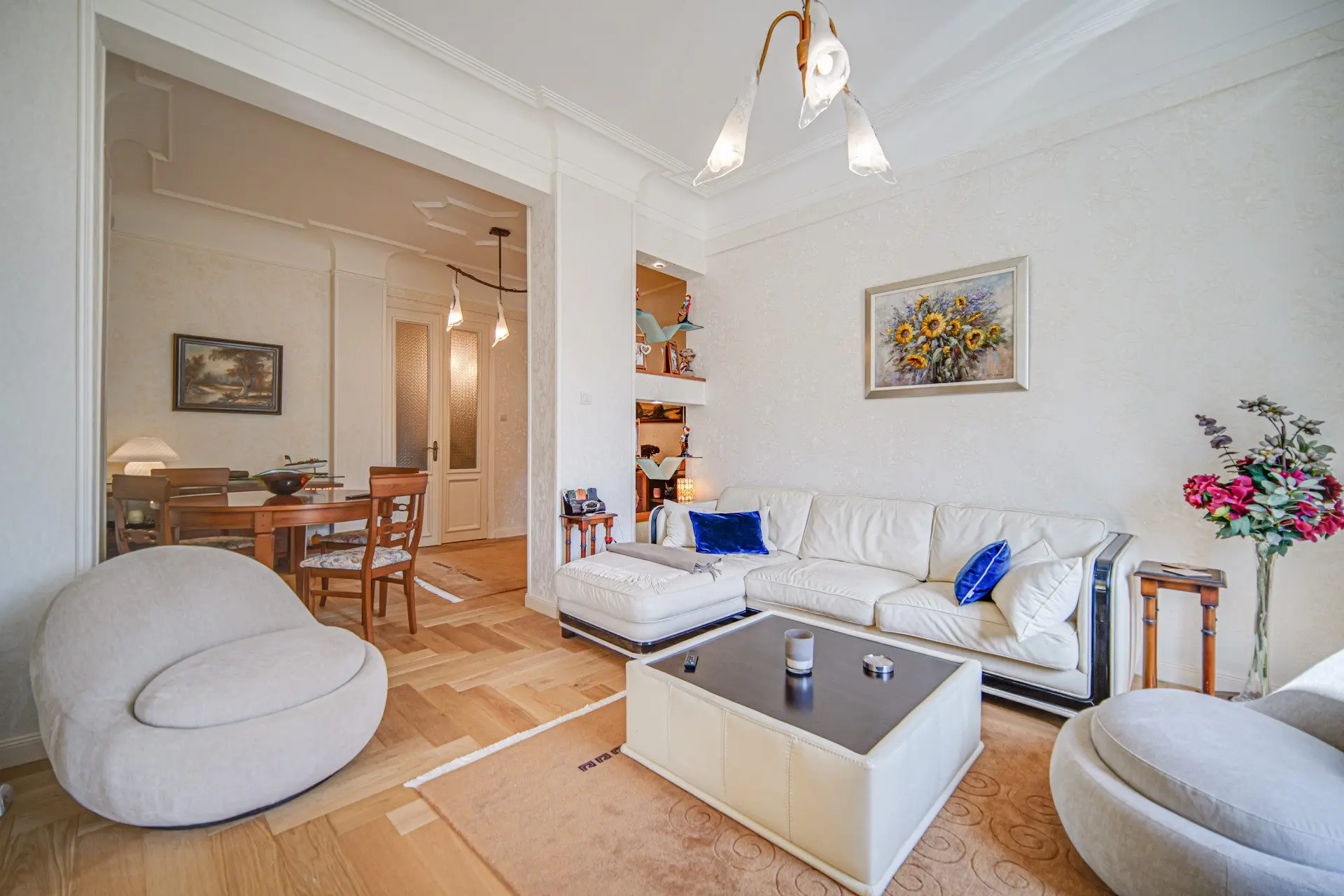 cb4f60ee8086fb695878f7c529f6a6f1 Elegant apartment with panoramic views in the heart of Sofia for sale