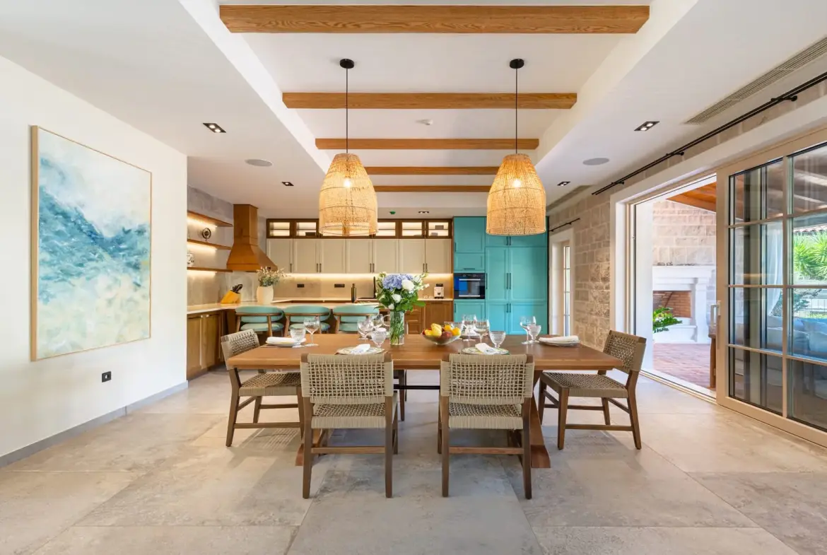 Luxurious Waterfront Villa with Swimming Pool