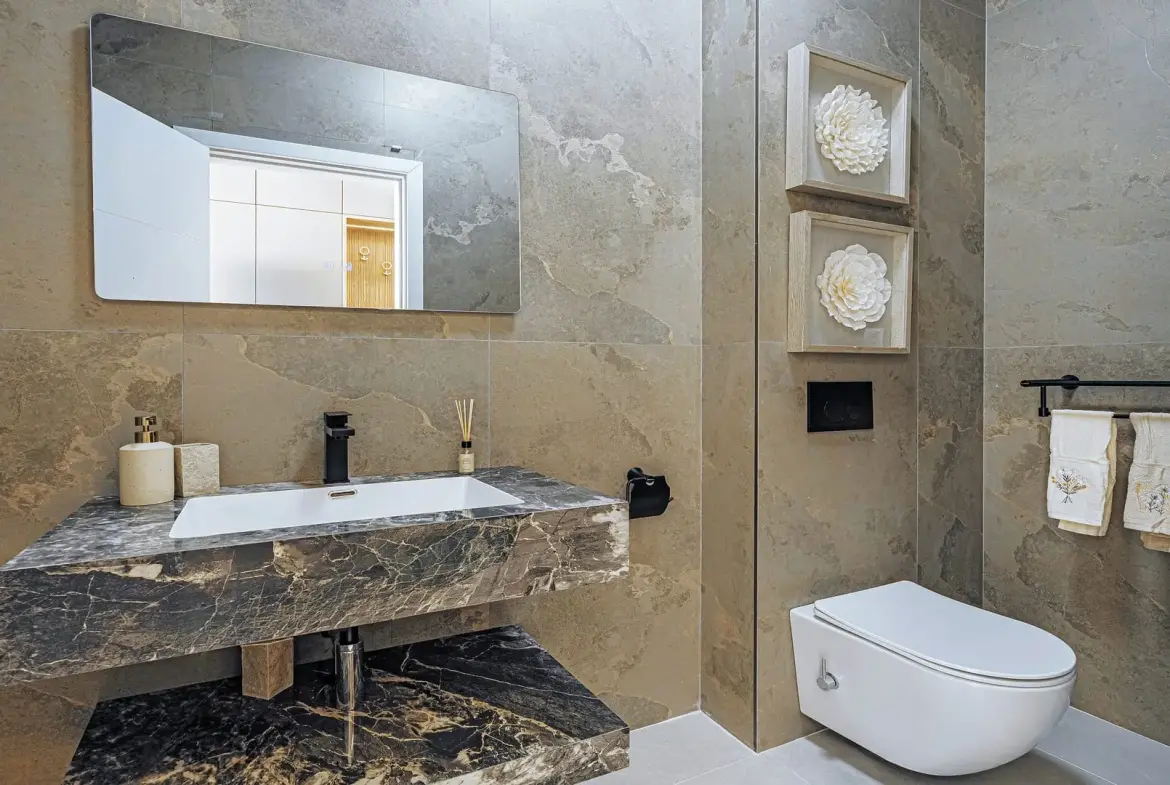 Contemporary Villa with Swimming Pool, Kotor, Dobrota