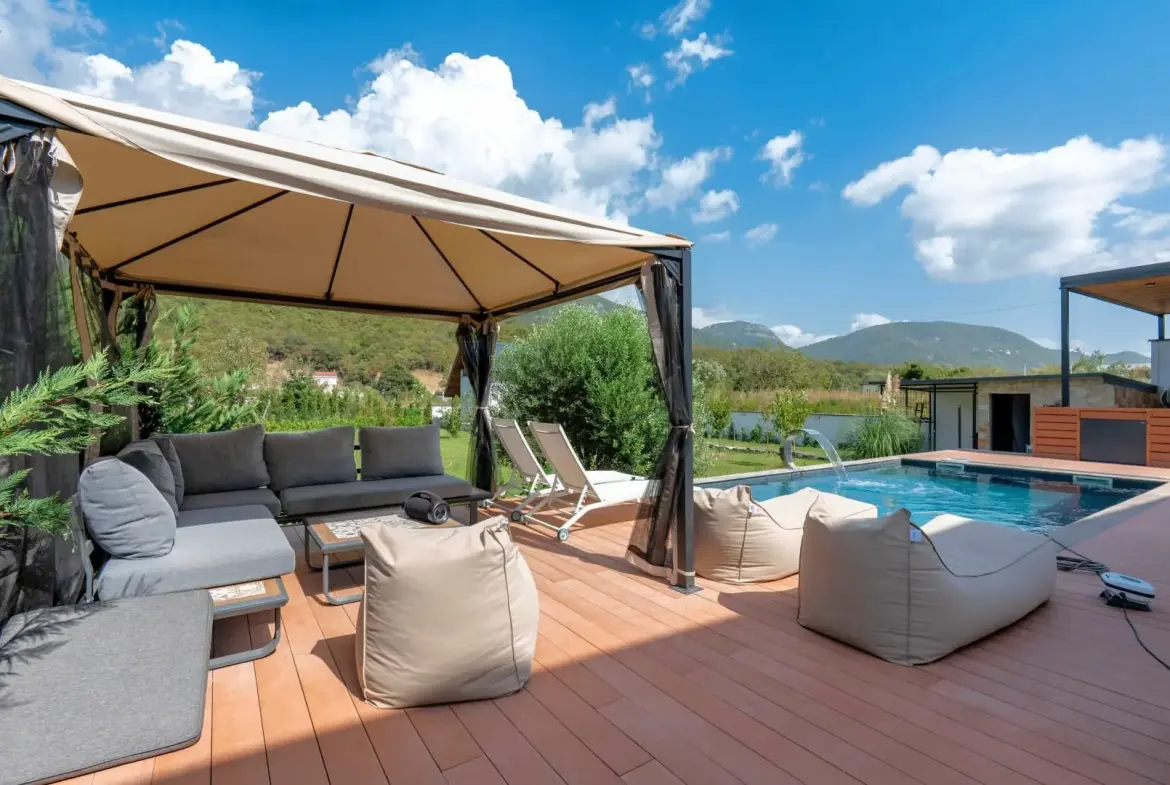 New villa with swimming pool, Kovači, Kotor