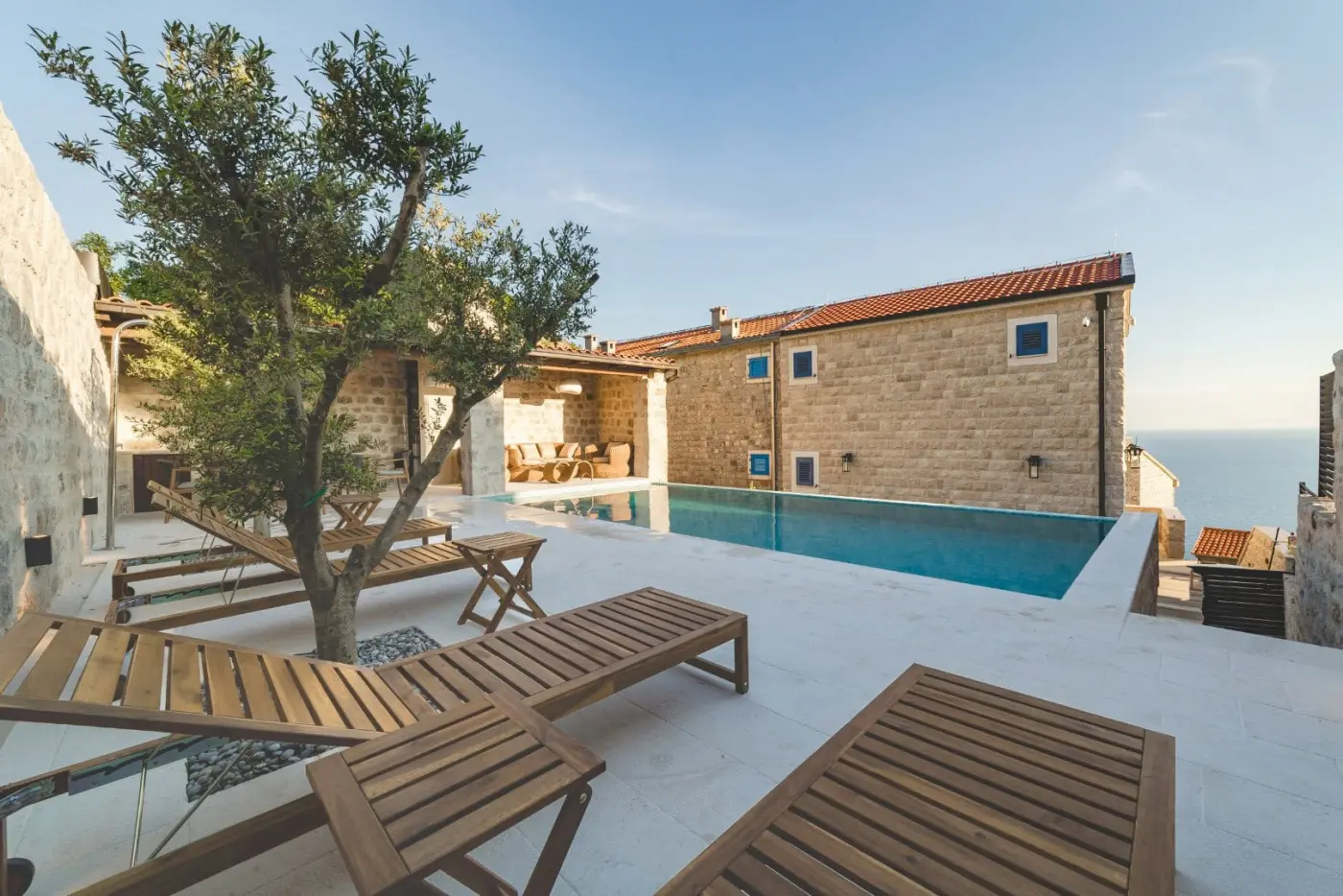 Stone villa with swimming pool, Reževići, Budva