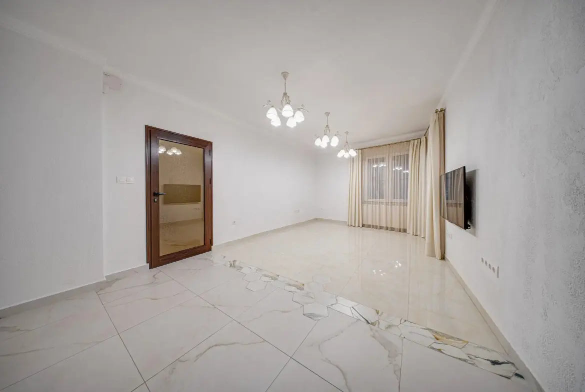 Fully renovated and partially furnished house in Oborishte for sale