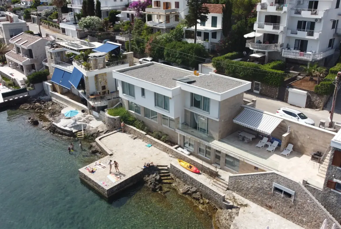 Modern Seafront Villa in Krasici: Your Luxurious Coastal Retreat