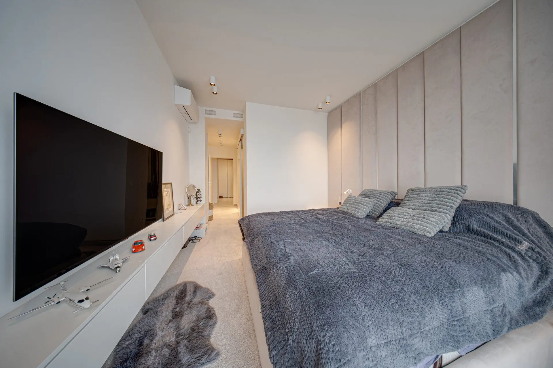 d595692ee0d440a0a8df0a20f7dc4b34 Luxury four-bedroom apartment in Residential Park Sofia for sale